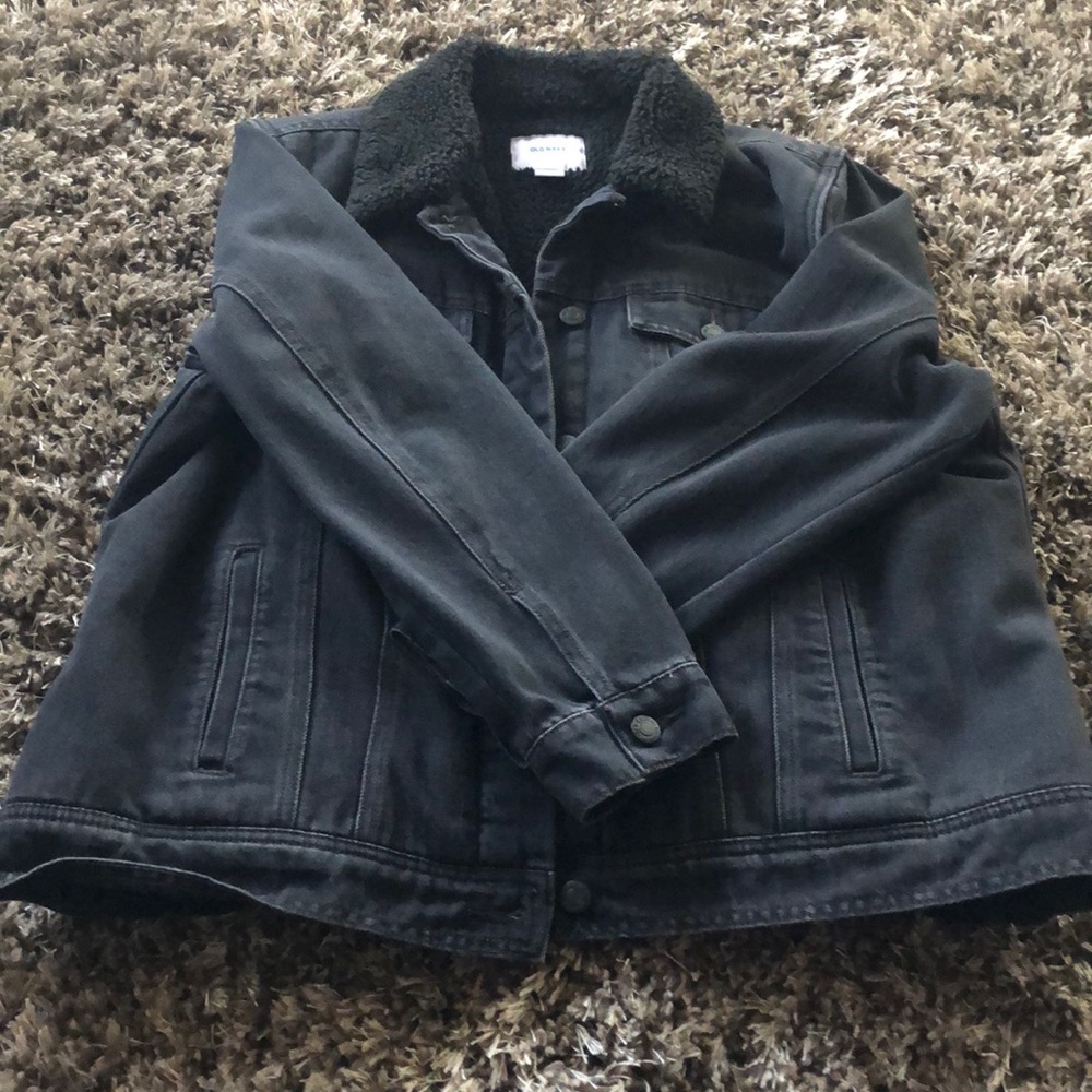 Women’s Old Navy Black Denim Sherpa Lined Jacket